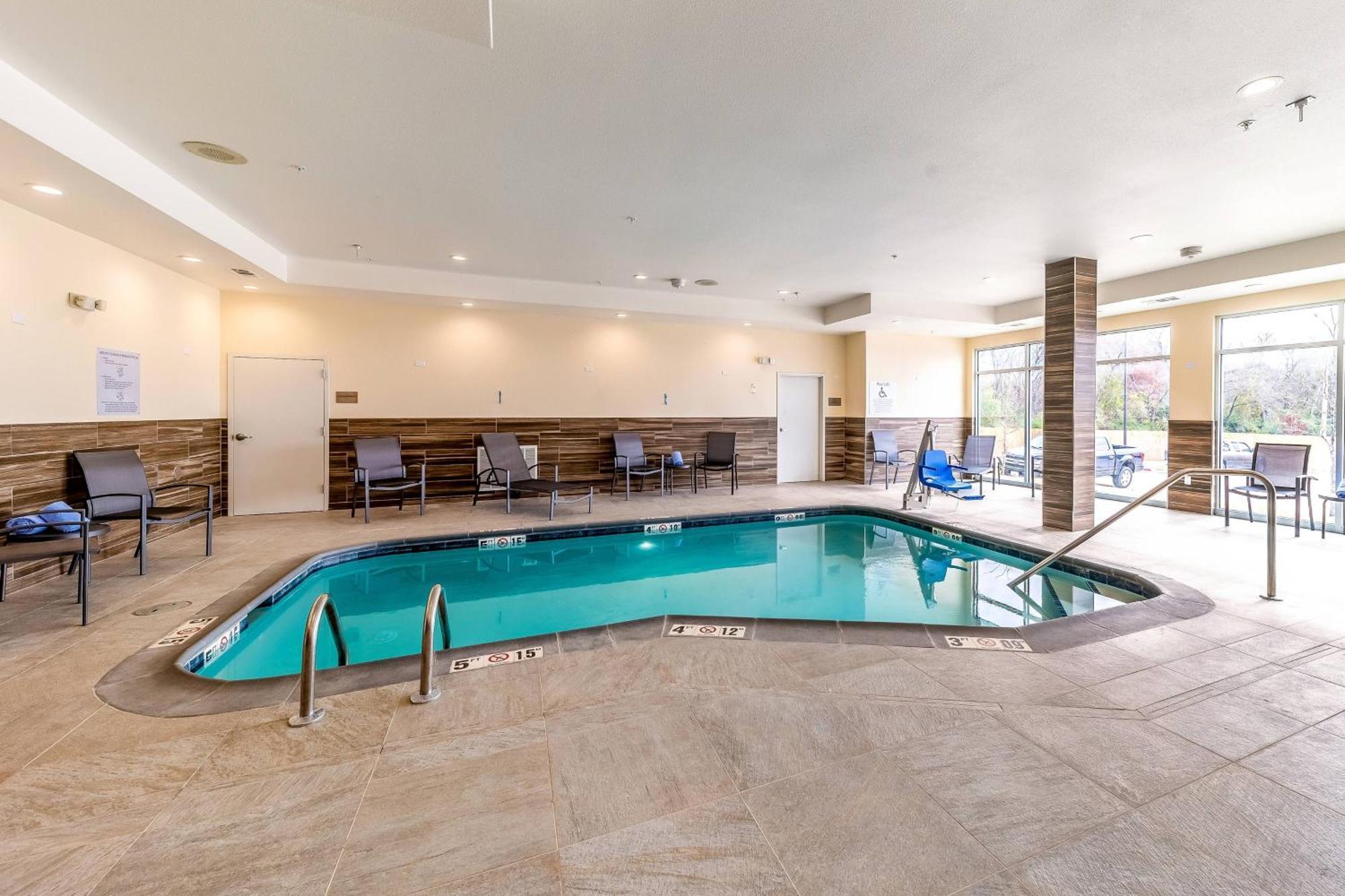 Fairfield Inn&Suites by Marriott Gainesville I-35 Eksteriør bilde